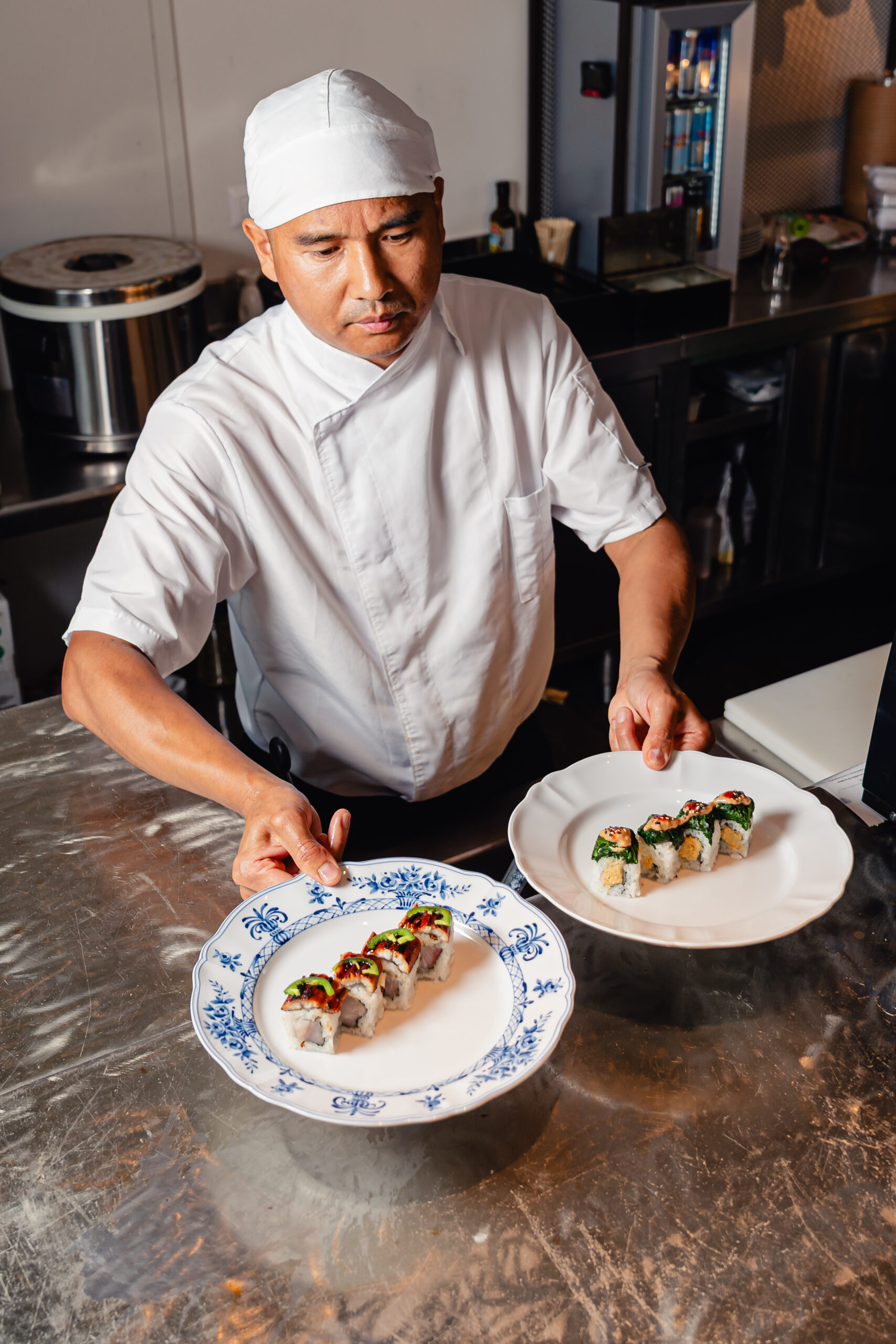  A completare il percorso, un sushi bar dedicato che offre uramaki e gunkan preparaticon materie prime di qualità e un approccio creativo che unisce tradizionegiapponese e contaminazioni contemporanee.