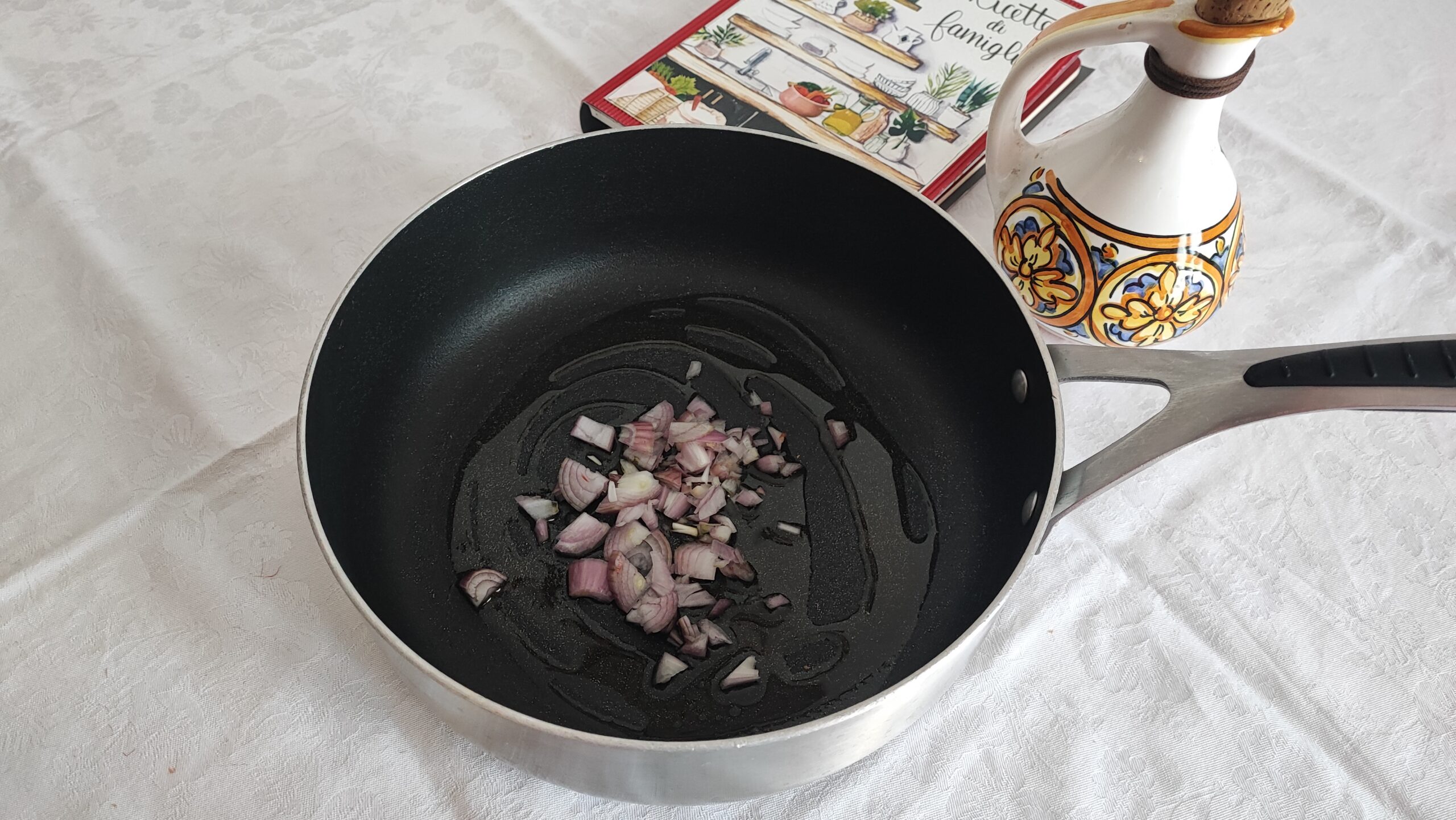 Aggiungete acqua di cottura se necessario.
