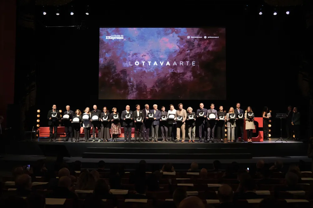 La serata, condotta da Guido Meda — vicedirettore Sky Sport e responsabile redazione motori — e Federica Masolin — giornalista e conduttrice Sky Sport — ha visto alternarsi sul palco talk, interventi e premiazioni.