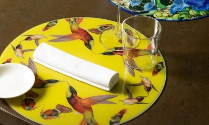 "È un momento di grande tristezza per tutti noi, che abbiamo avuto il privilegio di condividere con lui valori, visione e passione", si legge sui social.