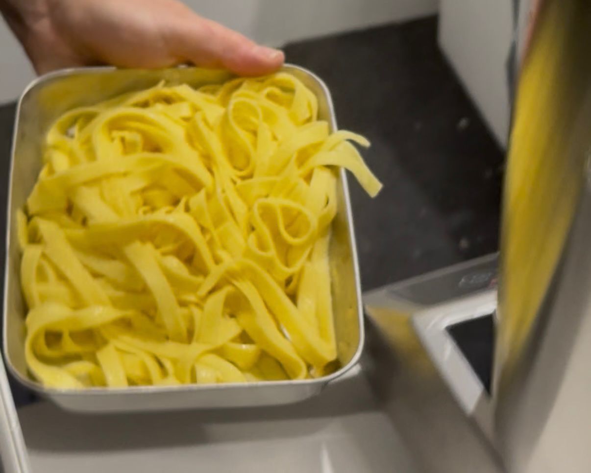 Immancabile la pasta, in tutte le sue possibili declinazioni.